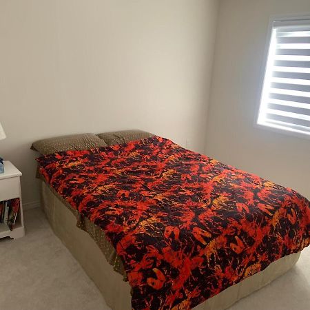 הוילה טורולד Niagara- Beautiful Cozy Sunfilled Big Complete House Minutes Drive From Falls מראה חיצוני תמונה